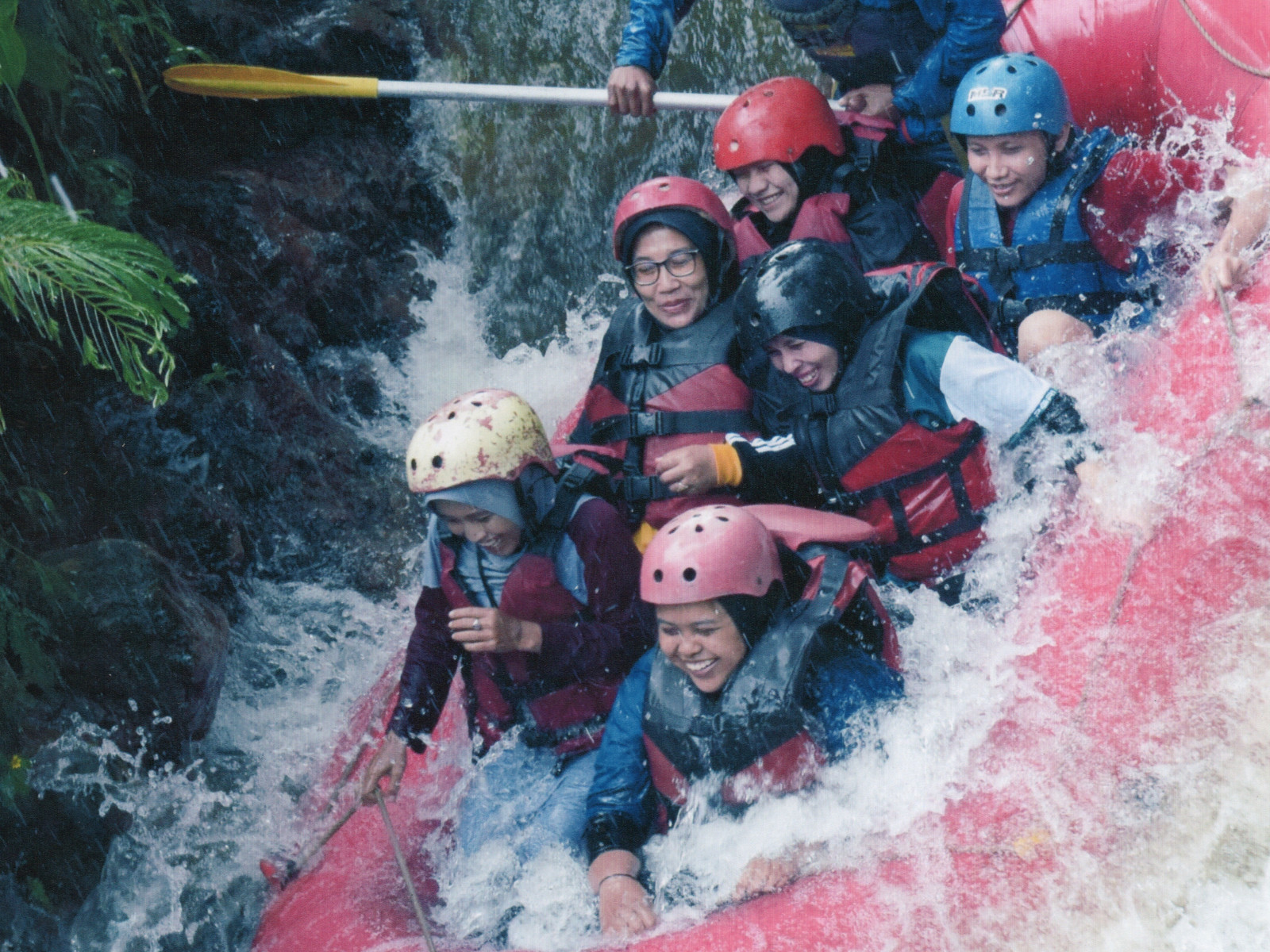 Kancah Nangkub - Rafting Situ Cileunca Pangalengan